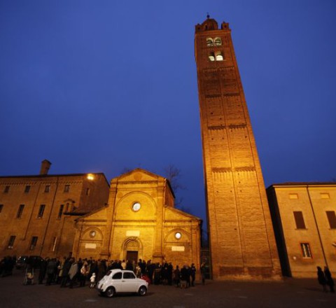 chiesa e fiat 500